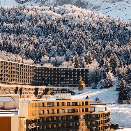 Avec Vue Sur La Montagne A De Lans - 34 M² *